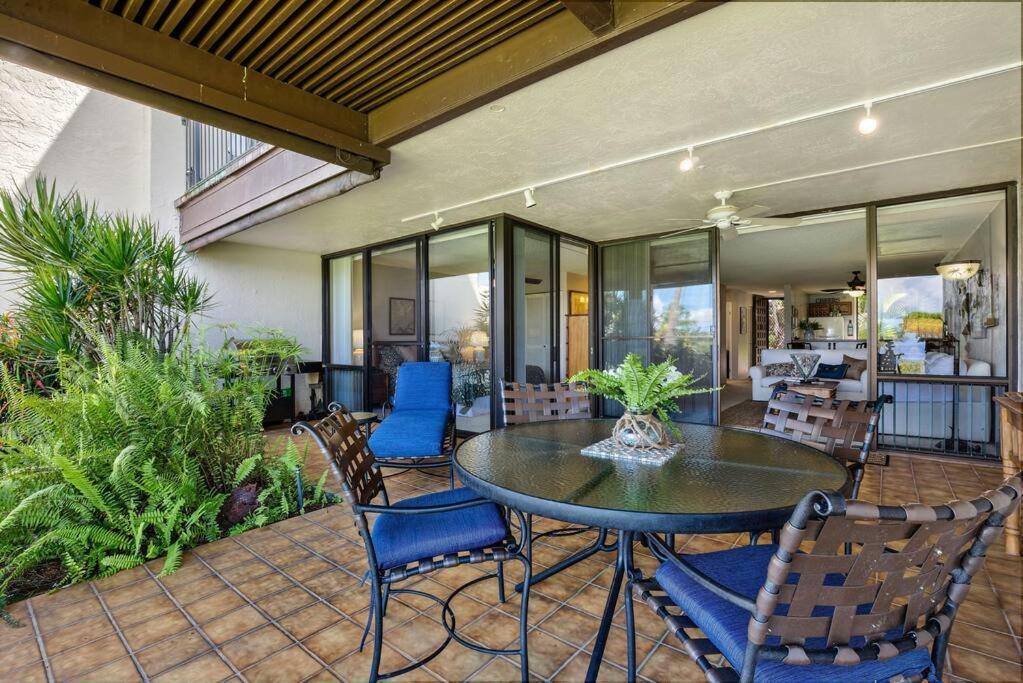 Beautiful 2/2 Condo In Kailua Kona. Ocean View! Exterior foto